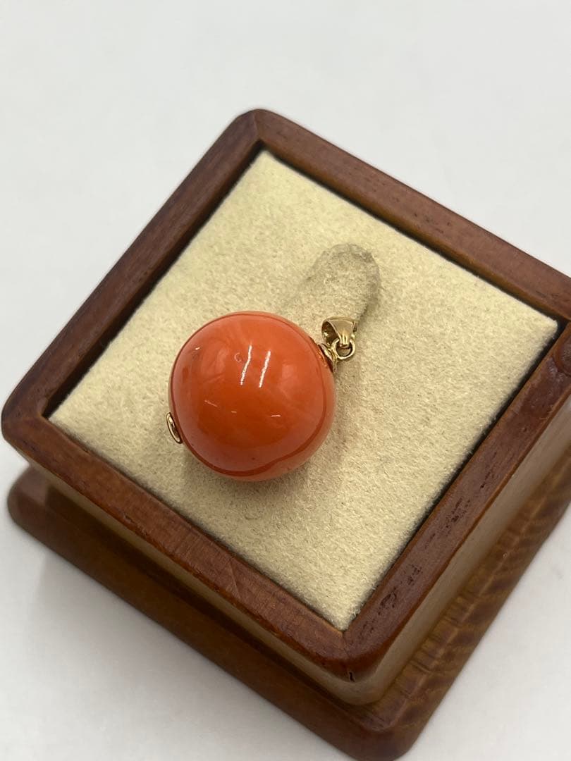 珊瑚　K18 モモイロ珊瑚　12mm トップ