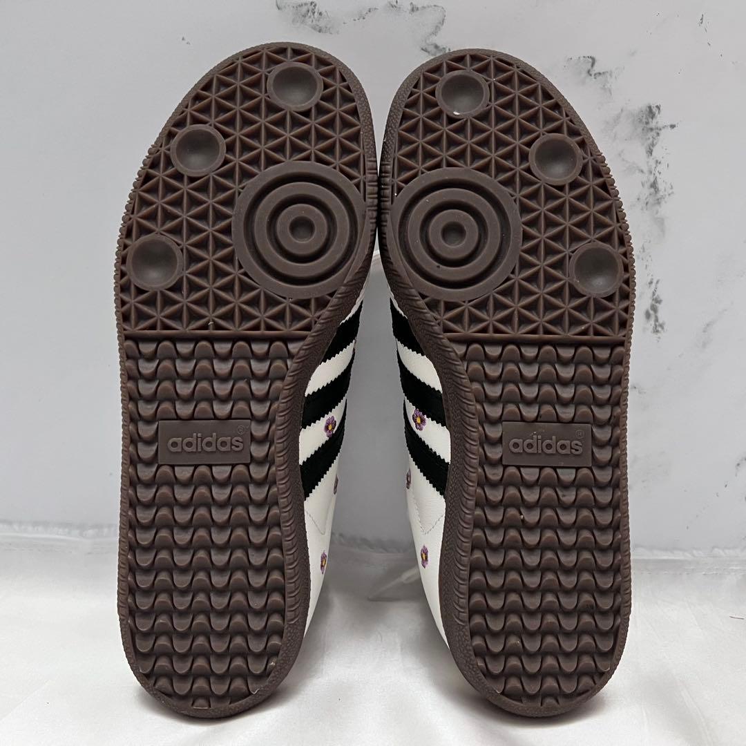 ◇極美品・23.5cm◇アディダス　サンバ OG 花柄刺繍モデル ホワイト