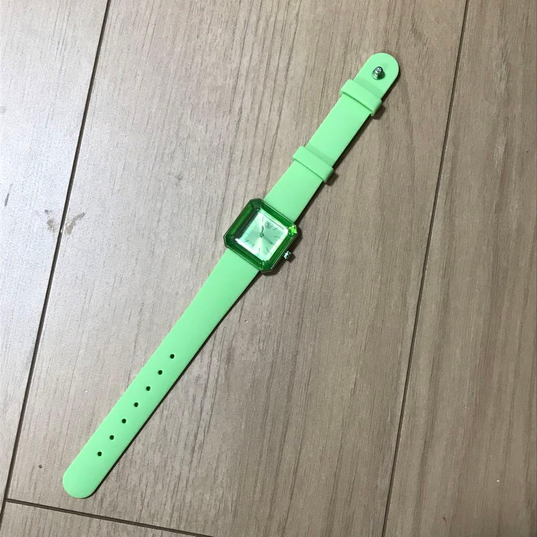 SWAROVSKI シリコンウォッチ 腕時計