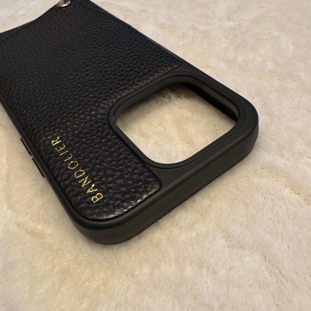 BANDOLIER EMMA SILVER iPhone 15Pro ブラック