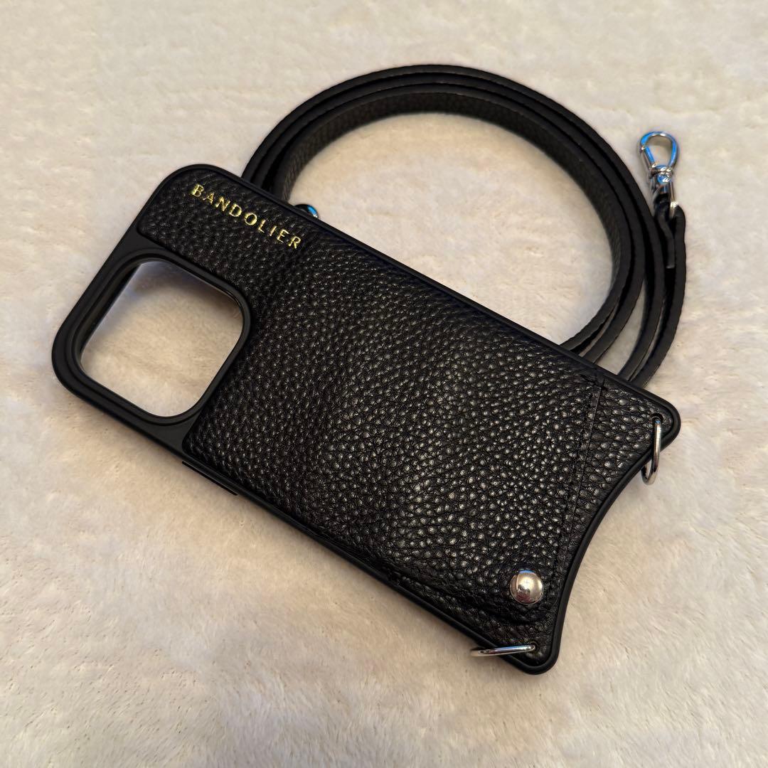 BANDOLIER EMMA SILVER iPhone 15Pro ブラック