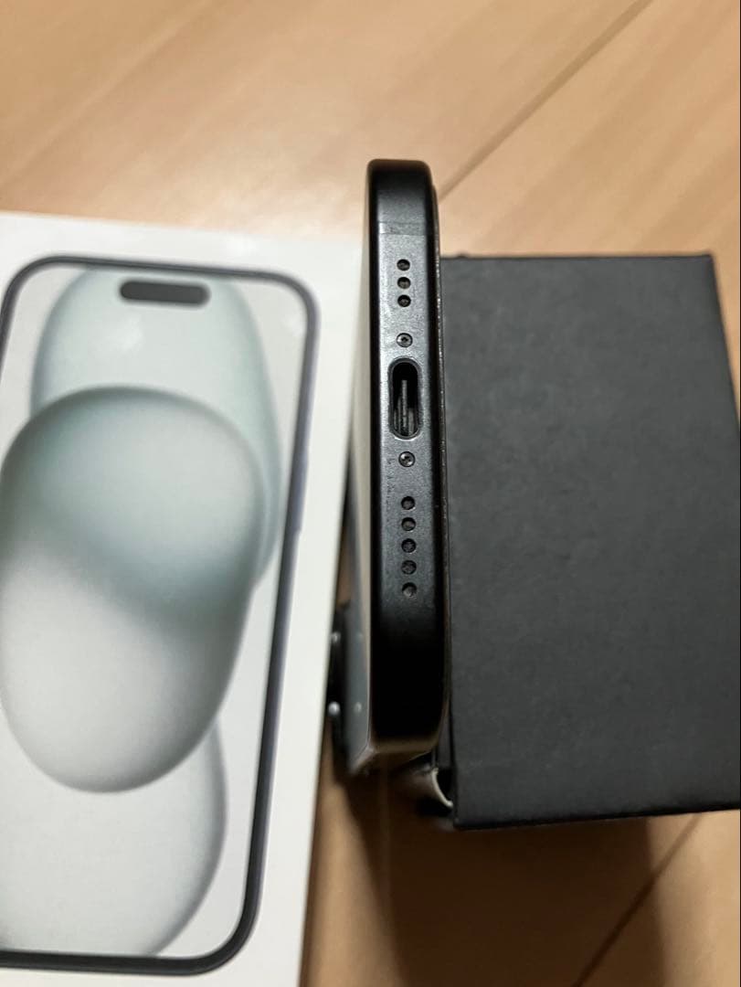 iPhone15 128GB ブラック SIMフリー