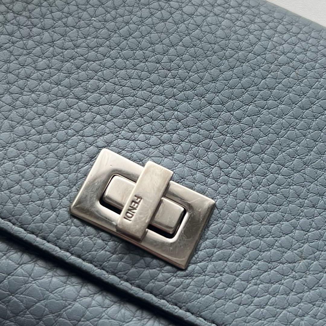 478 極上美品 FENDI フェンディ ピーカブー 2つ折り財布