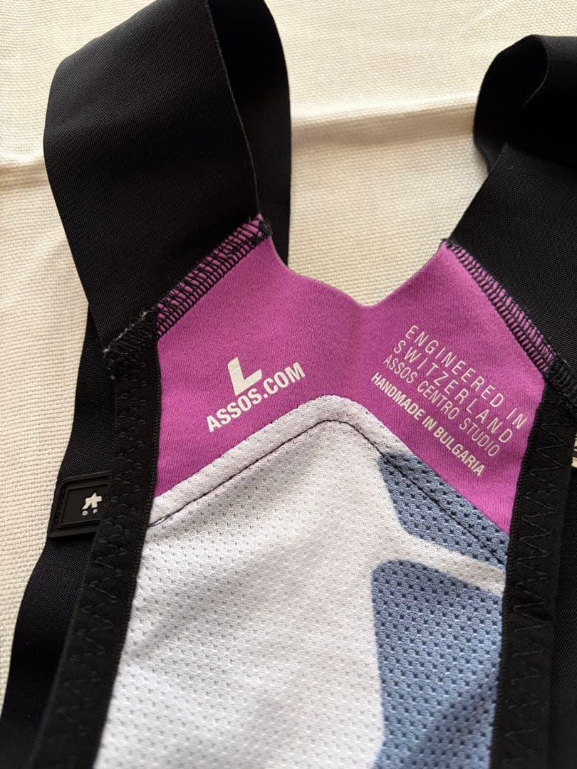 ASSOS ビブタイツ Lサイズ ブラック