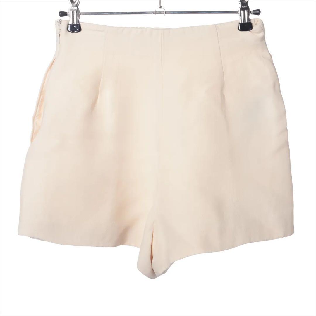 ヴァレンティノ ウール ショートパンツ 38 アイボリー 1ロゴチェーン