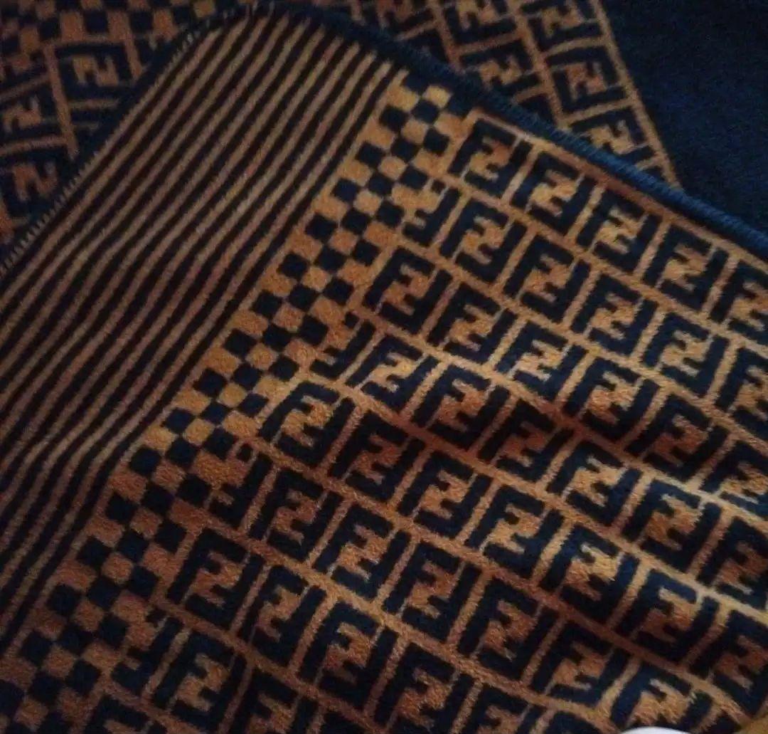 フェンディ 綿毛布