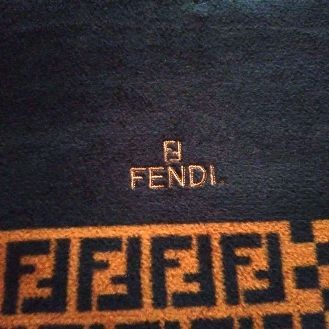 フェンディ 綿毛布