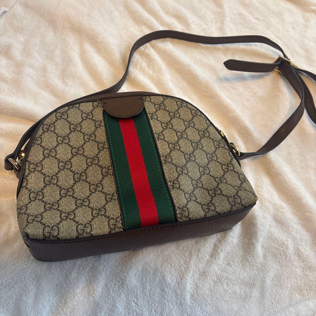 Gucci GGモノグラム ショルダーバッグ