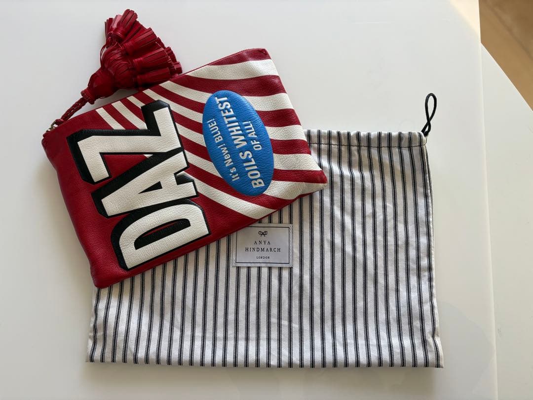 GERGIANA CLUTCH DAZ レッド タッセル付き