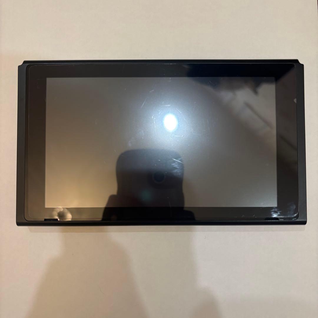 Nintendo Switch 本体 赤/青 Joy-Con 付属品付き　箱無し