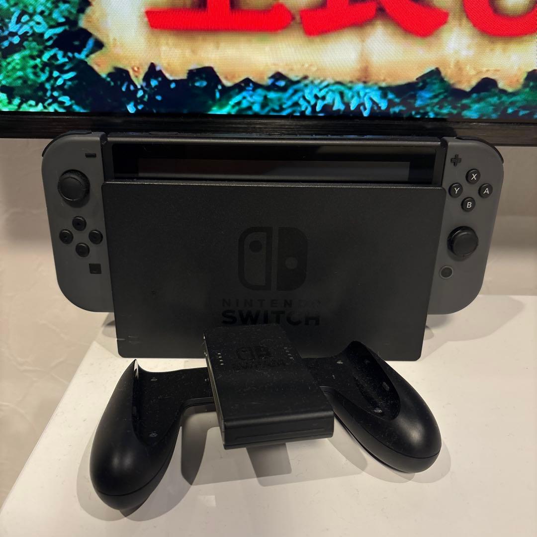 Nintendo Switch グレー 本体 ドラクエIII付き