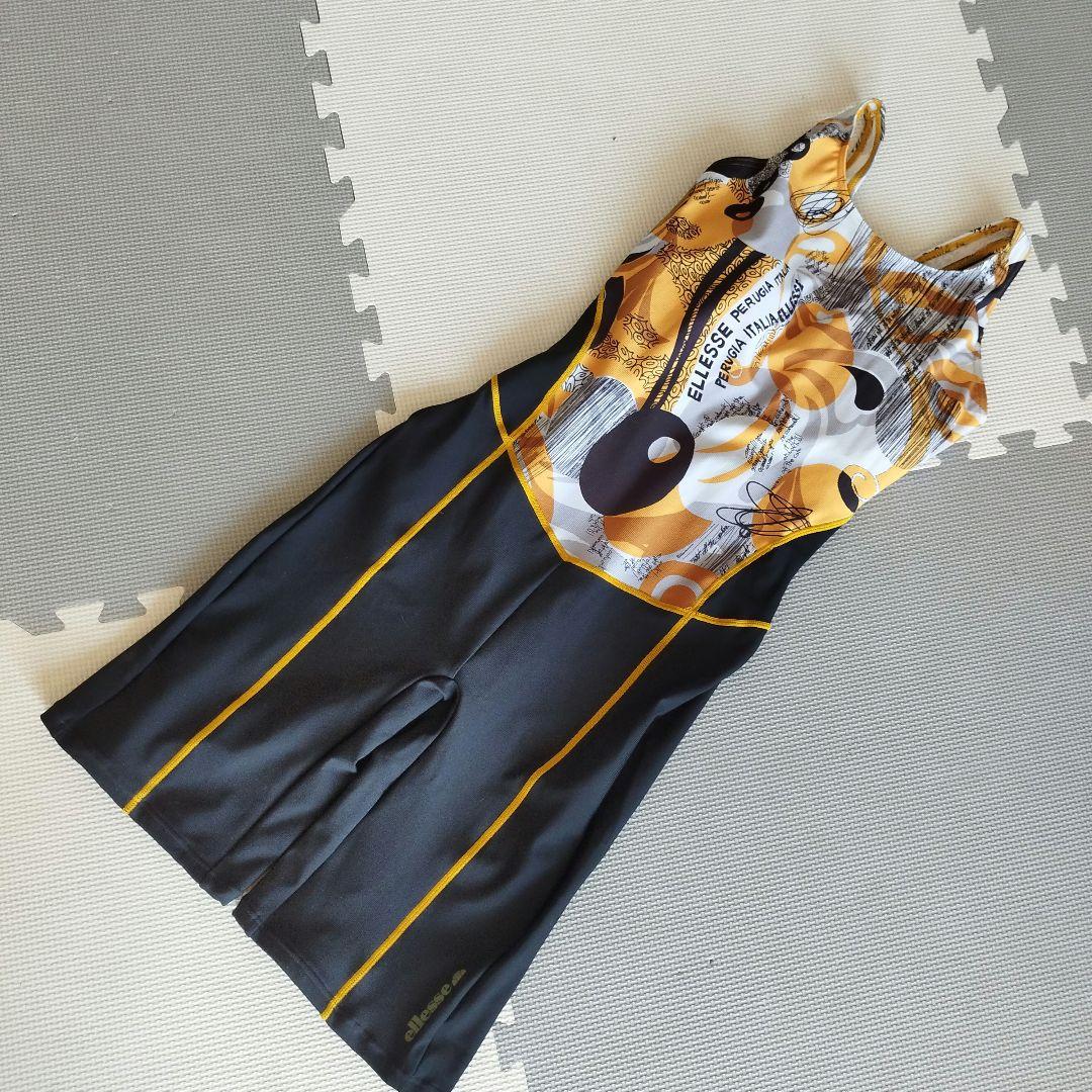 ミ*ト様 【新品未使用】ellesse エレッセ　スポーツ用水着 スイムウェア