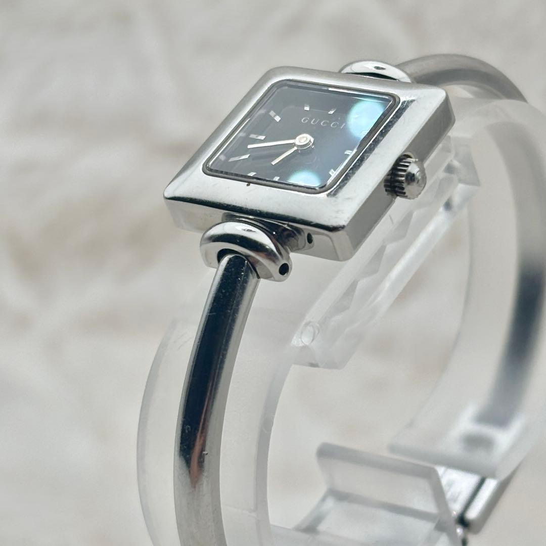 新品電池 GUCCI 1900L シルバー 稼働品 バングルウォッチ