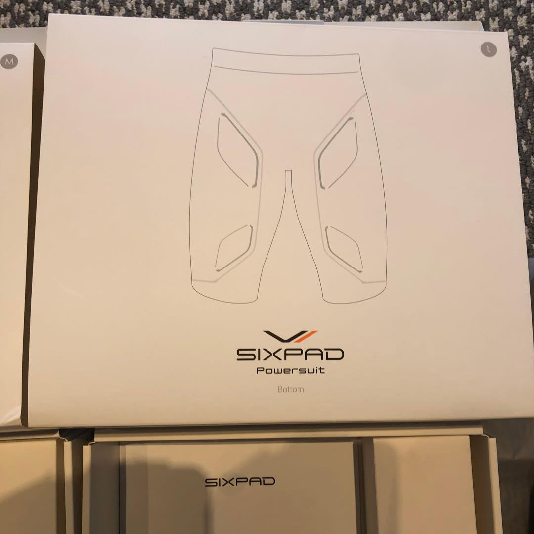 み*!様 シックスパッド パワースーツ　トップ（Mサイズ）＆ボトム（Lサイズ）セ