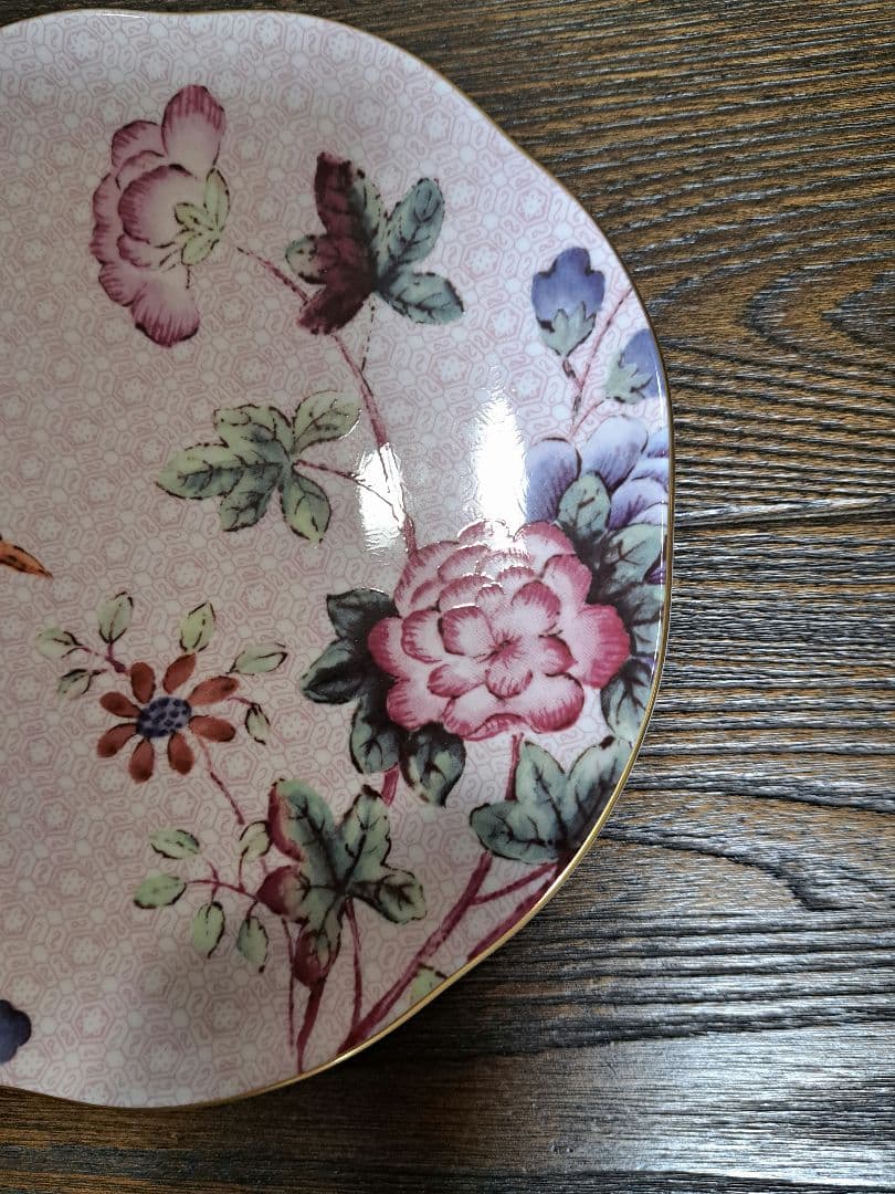 新品ウェッジウッド値下　　　　　　ハーレクインコレクション　　　カッコープレート