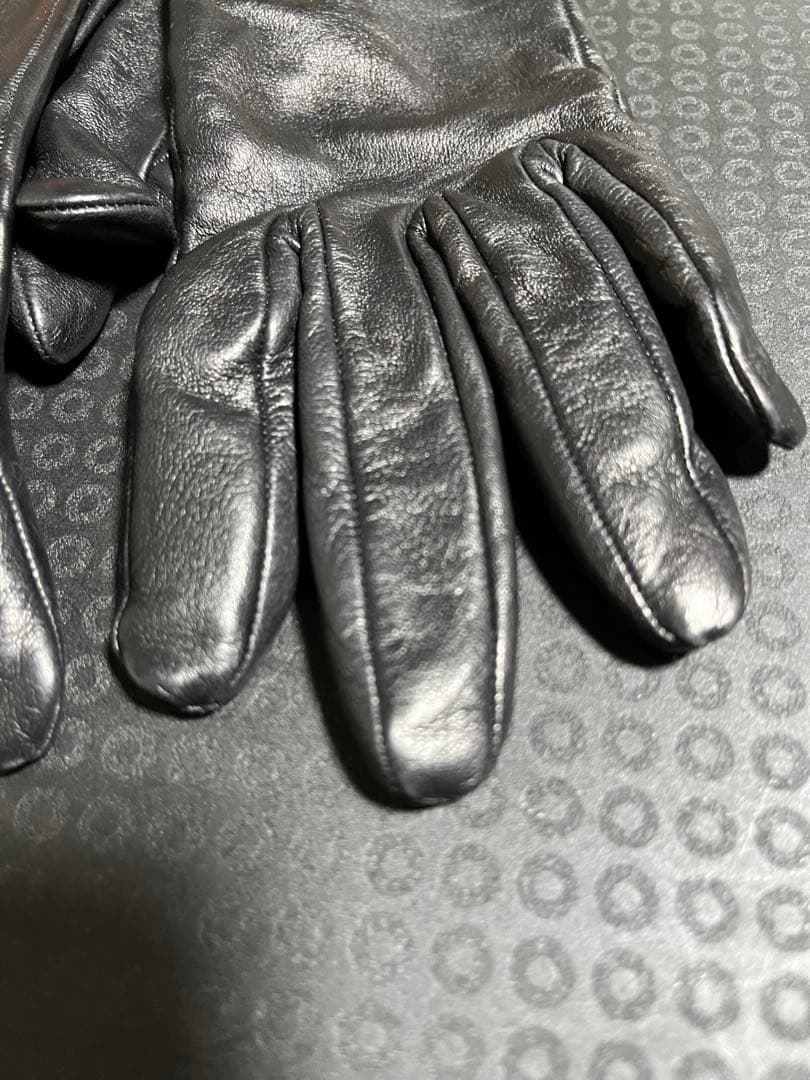 美品　GUCCI レザー手袋 ブラック 箱あり　サイズ6 1/2