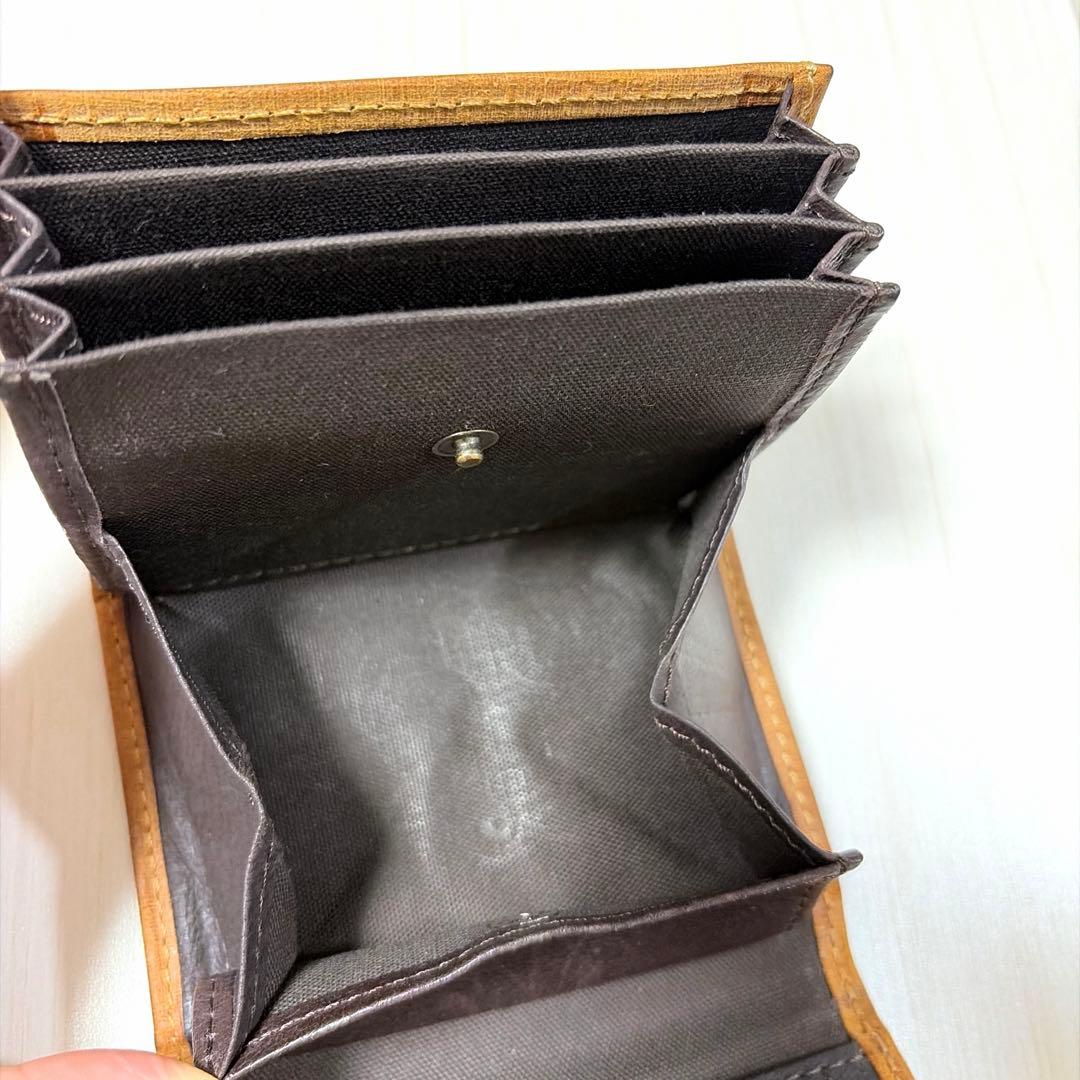 イエロークアドレッテイ　エムピウ ミッレフォッリエ25折り財布