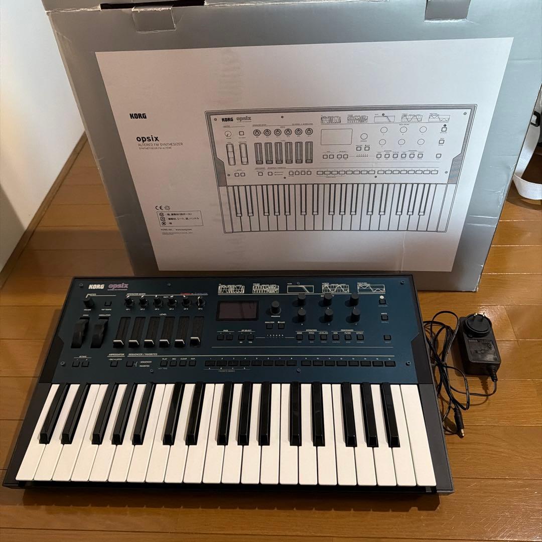 KORG opsix FMシンセサイザー