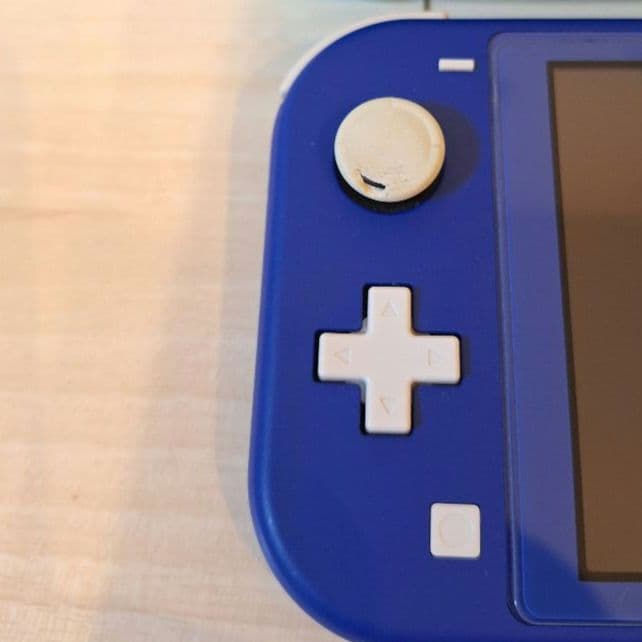 Nintendo Switch Lite　本体