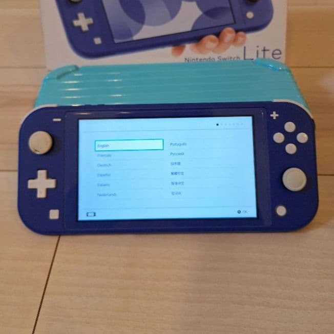 Nintendo Switch Lite　本体