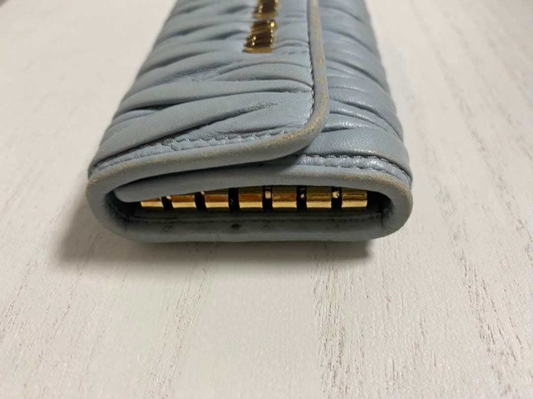 miumiu マテラッセ　ブルー