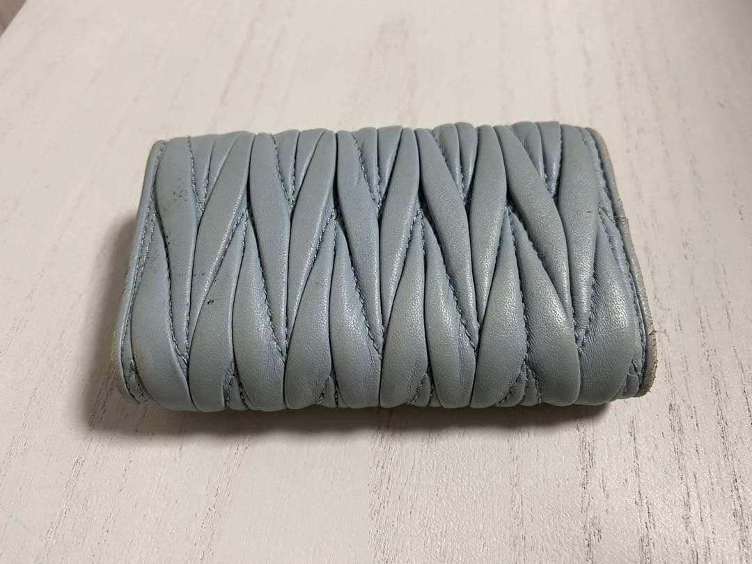 miumiu マテラッセ　ブルー