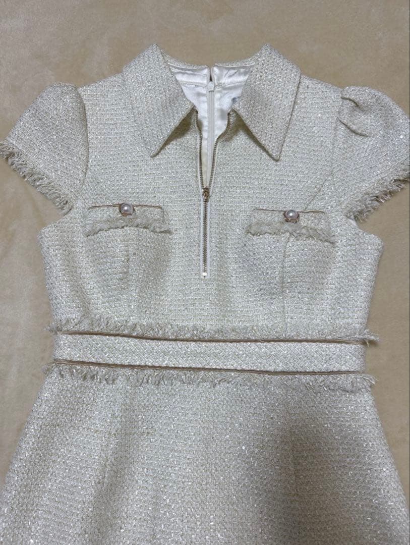 ROBE DE FLEURS ジッパー×襟付きツイードドレス