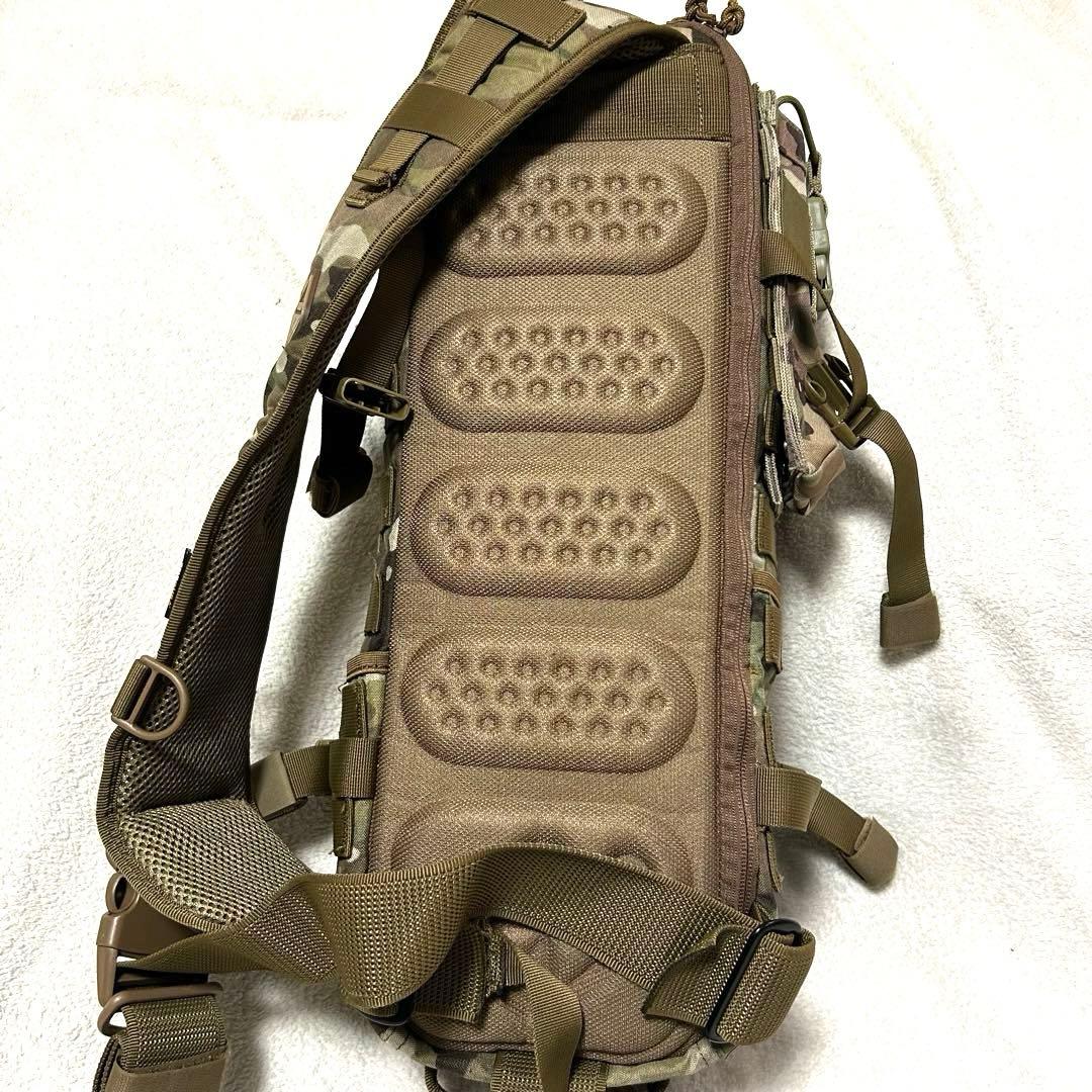 【極美品】HAZARD4 ハザード4 Plan b マルチカム スリングバッグ