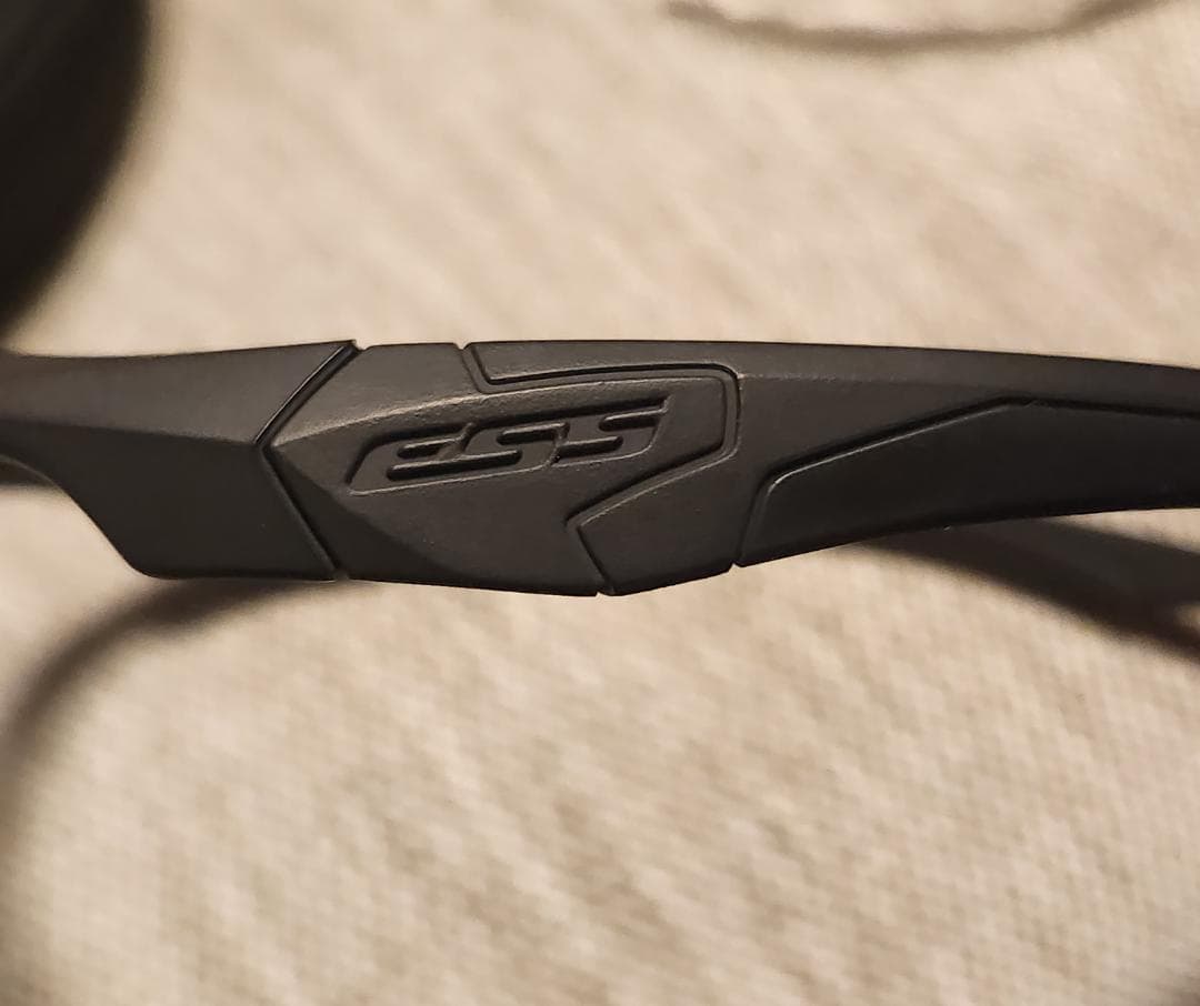 ESS CROSSBOW クロスボウ　クリア　ケース　サングラス