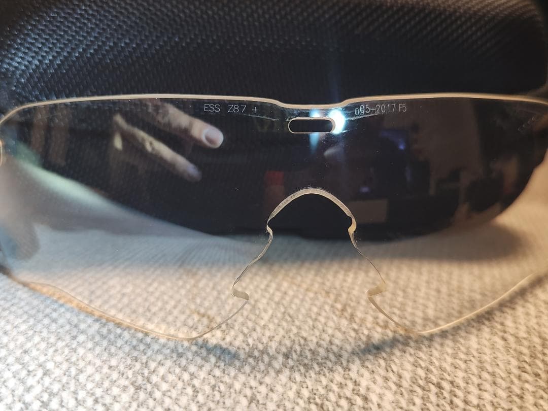 ESS CROSSBOW クロスボウ　クリア　ケース　サングラス