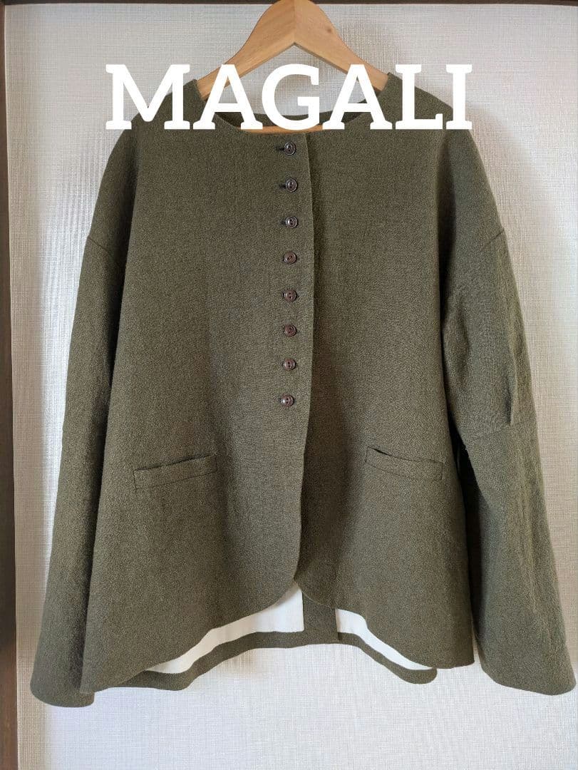 美品　MAGALI マガリ　リネンウールジャケット　カーキ