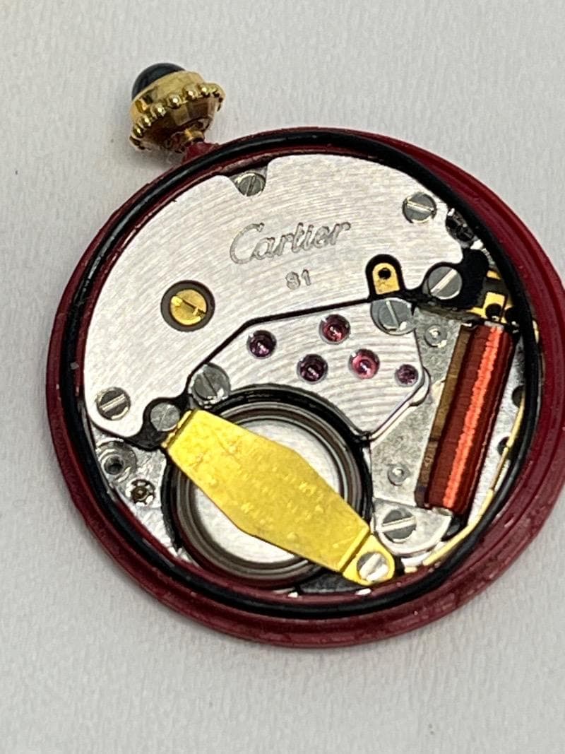 カルティエ コリゼ 881095 クォーツ Cal.81　ムーブメントと文字盤