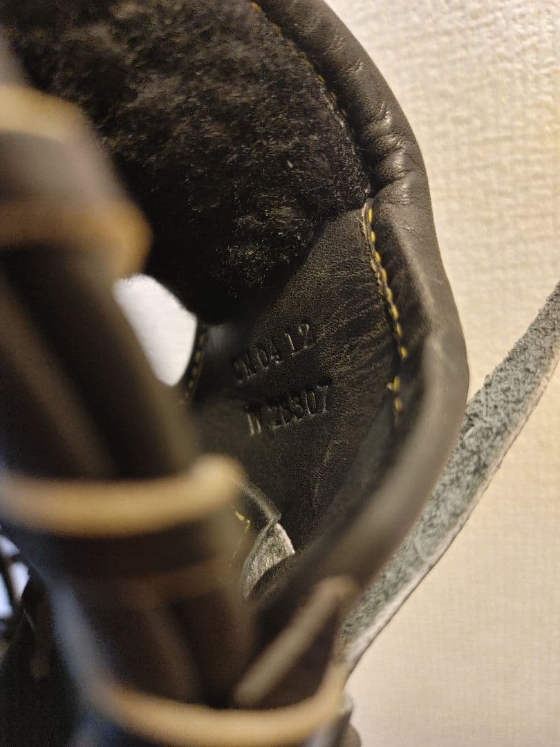 ミズノプロ　硬式　外野　ブラック　右投げ