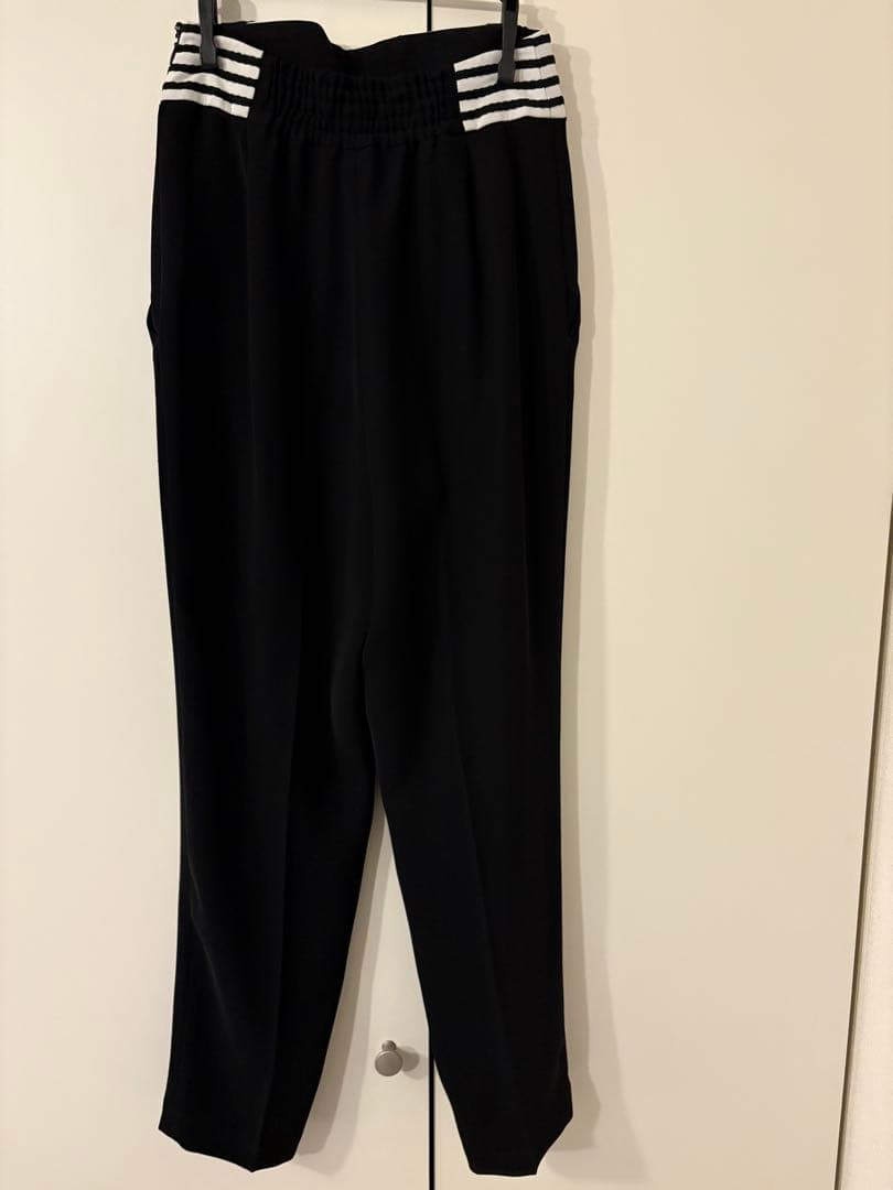 BORDERS at BALCONY ブラックパンツ 36