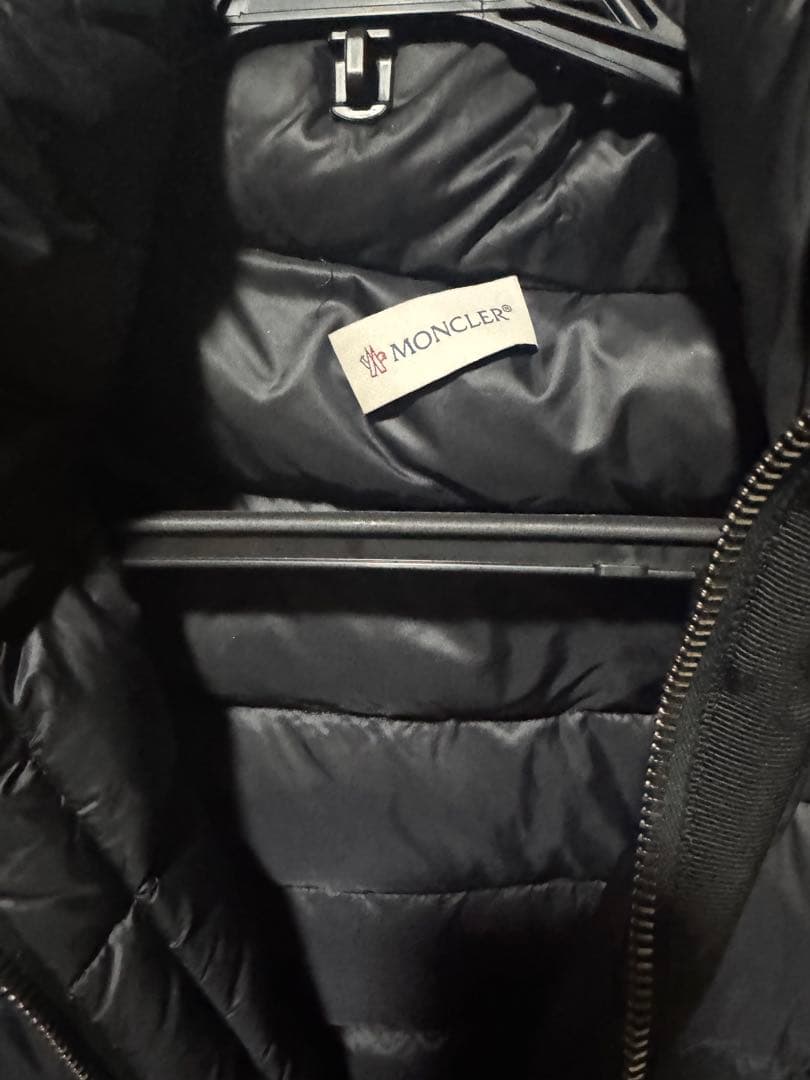 MONCLERユニセックスジャケット