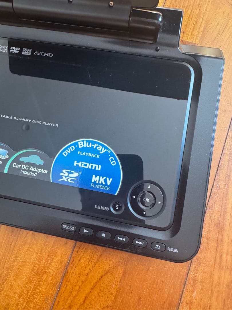 Panasonic ポータブルブルーレイディスクプレーヤー DMP-B200