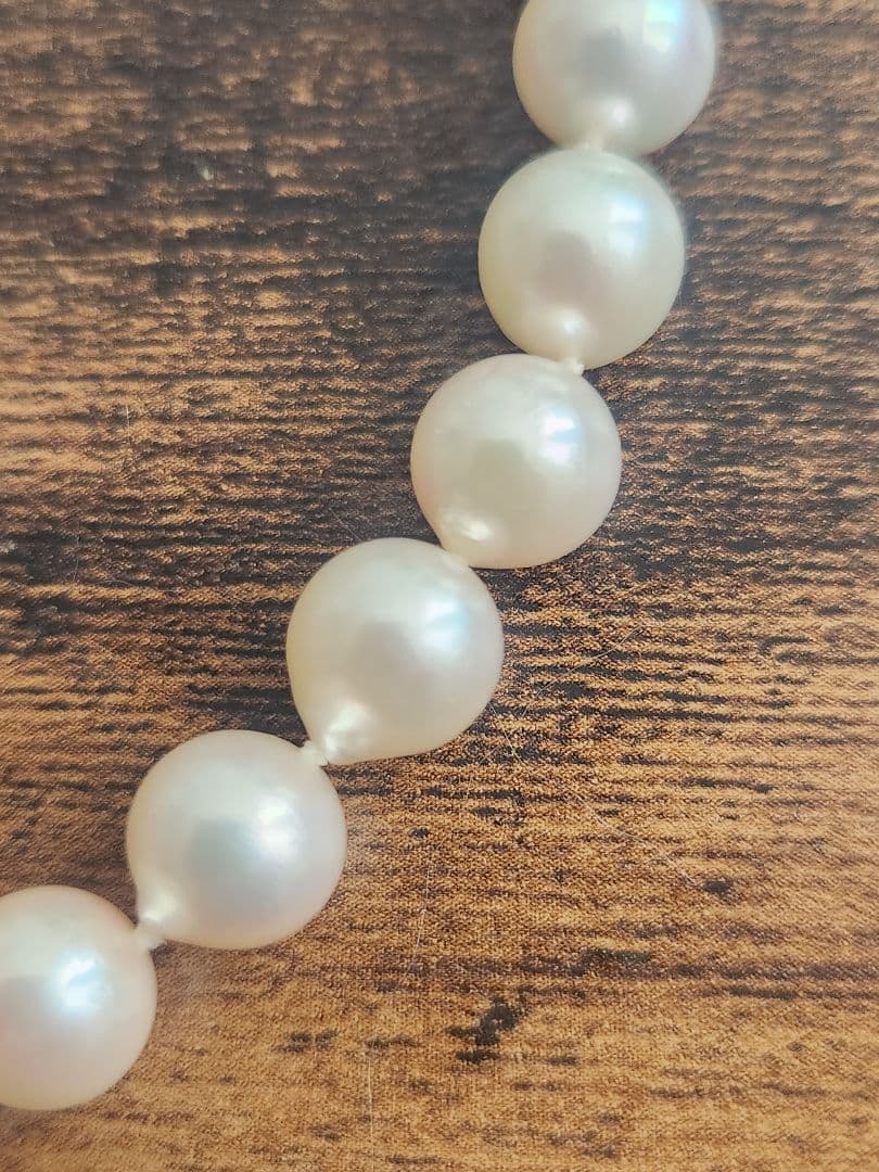 パールネックレス 装飾付きクラスプ