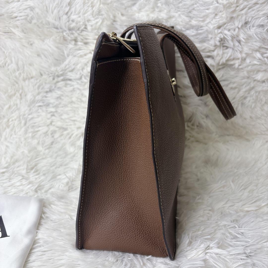 未使用級　FURLA ブラウン ビジネスバッグ　A4 トートバッグ