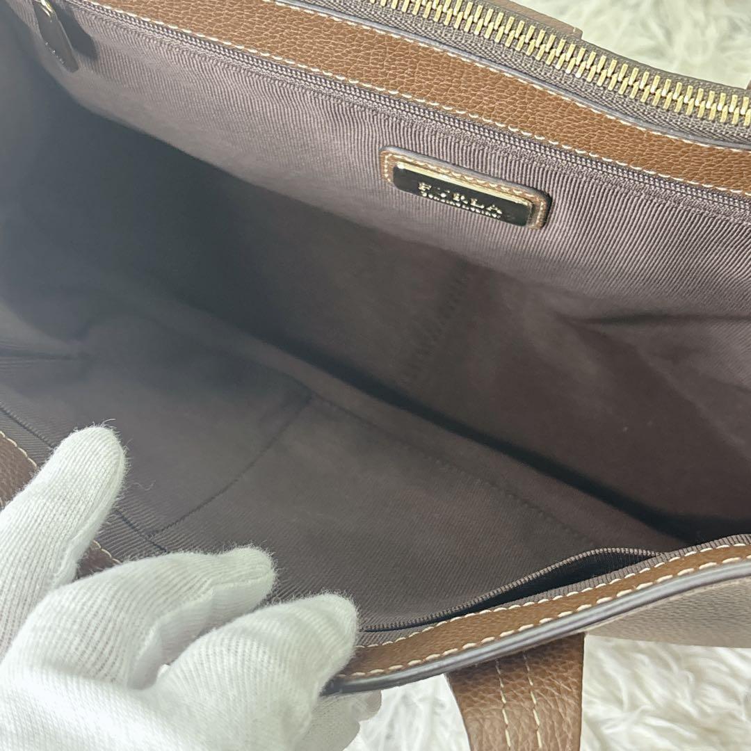 未使用級　FURLA ブラウン ビジネスバッグ　A4 トートバッグ