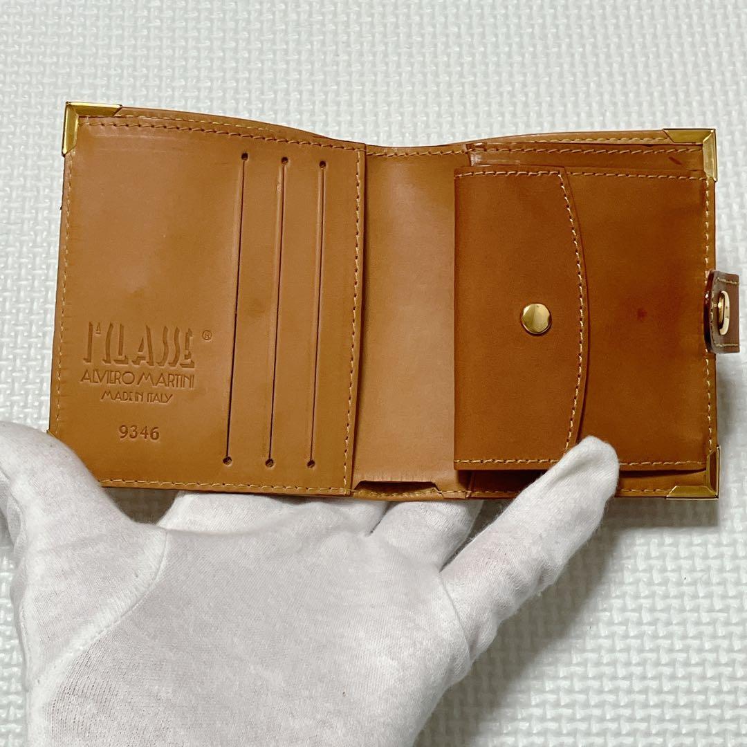 未使用PRIMA CLASSE プリマクラッセ 二つ折り財布　世界地図　クリップ