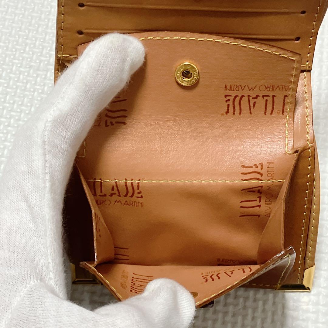 未使用PRIMA CLASSE プリマクラッセ 二つ折り財布　世界地図　クリップ