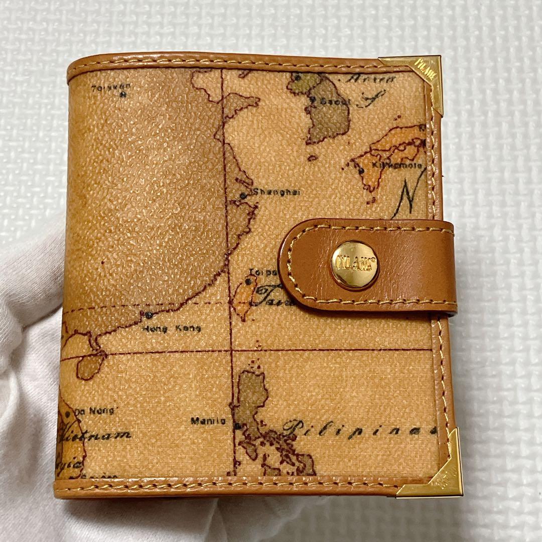 未使用PRIMA CLASSE プリマクラッセ 二つ折り財布　世界地図　クリップ