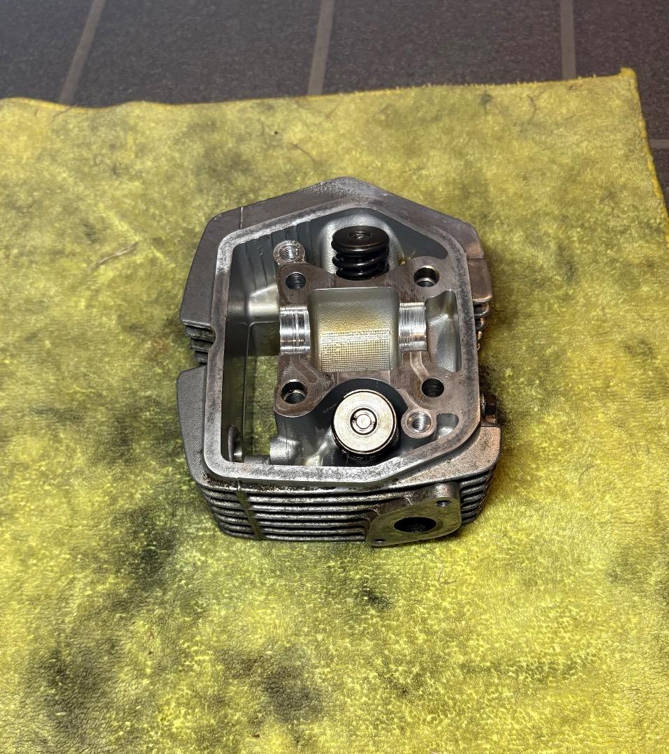 エイプ50(キャブ車) 純正シリンダーヘッド 実働