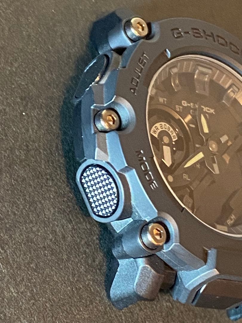 専用出品です。【 名品 ほぼ新品 】 GA-2200BB 電池新品10,000円