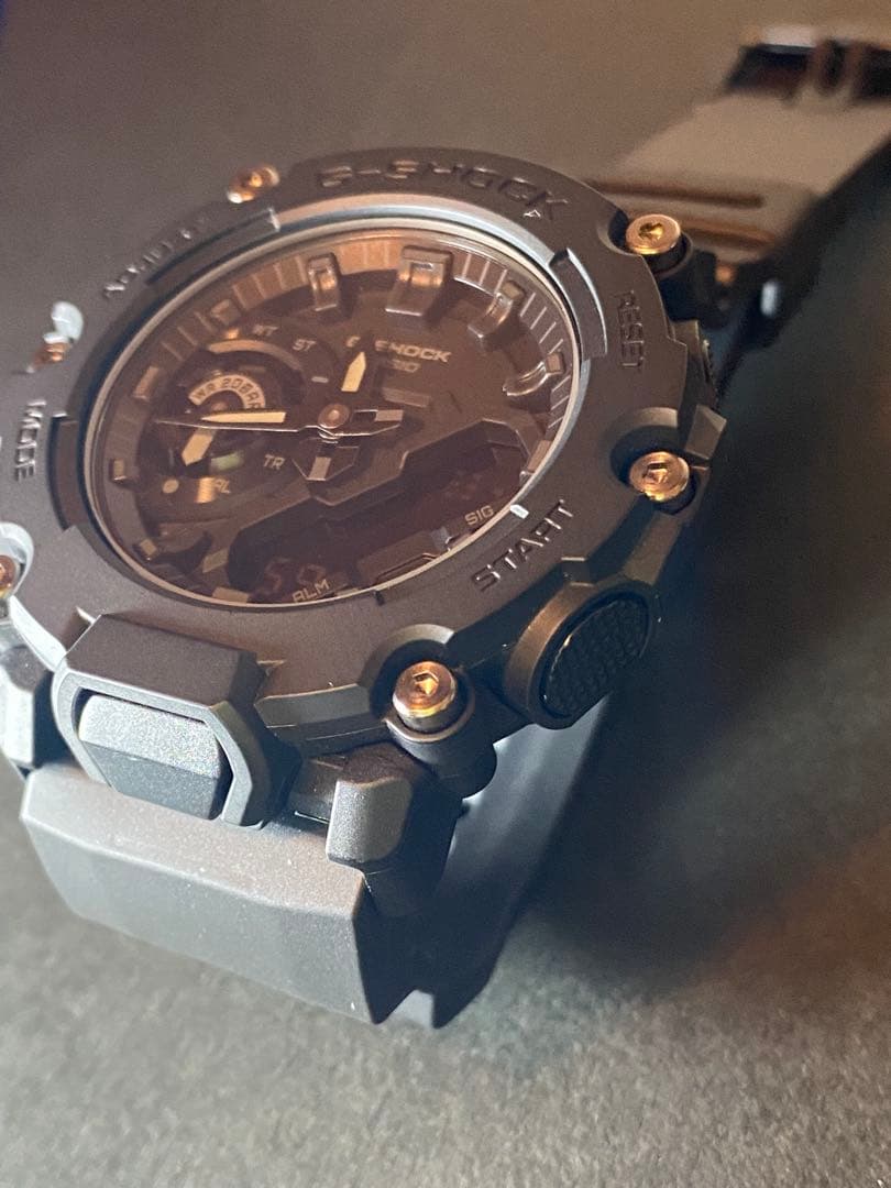 専用出品です。【 名品 ほぼ新品 】 GA-2200BB 電池新品10,000円