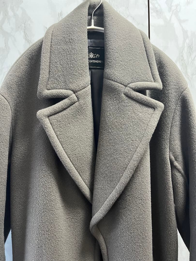 グレースコンチネンタル　ファー付きロングコート　グレー