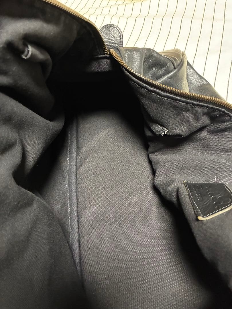 ジャスエムビー　黒レザーボストンバッグ ラージ 特大　ブラック