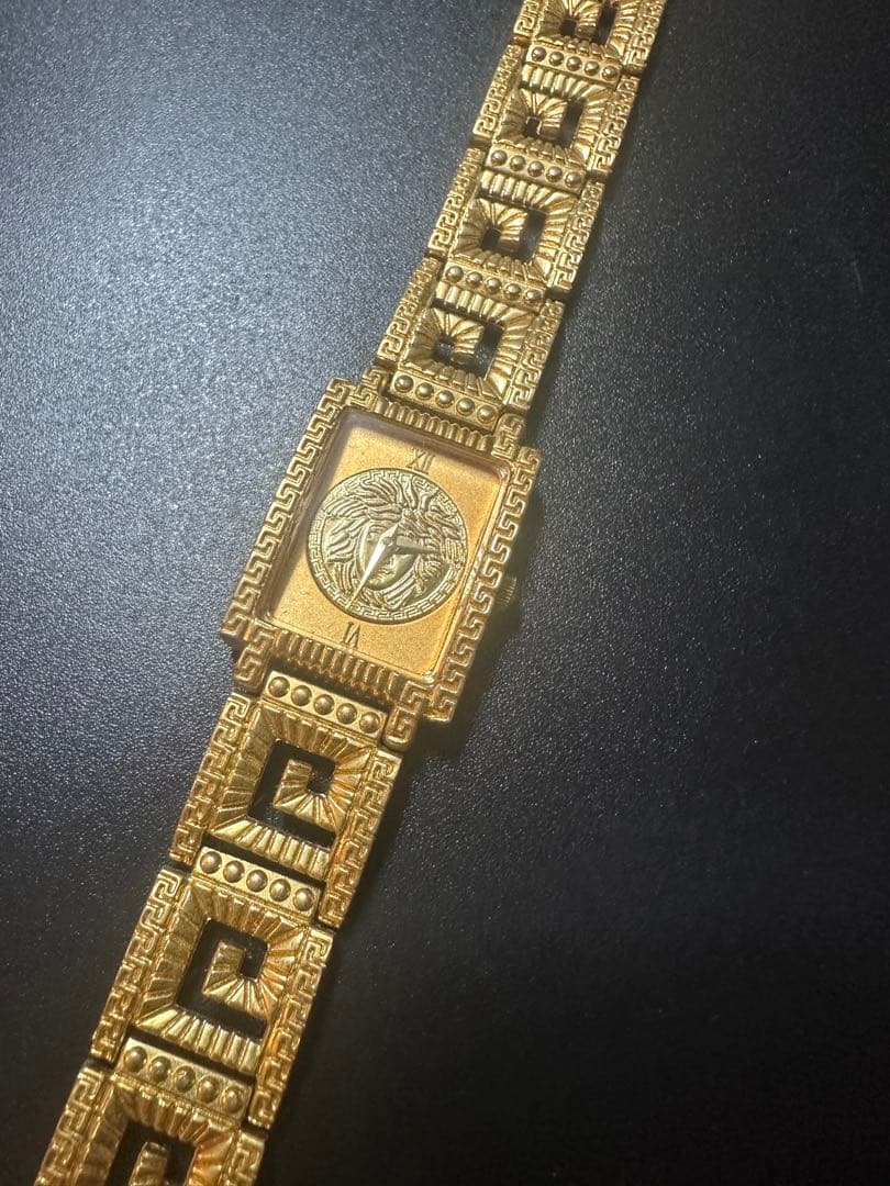 希少 GIANNI VERSACE　ヴェルサーチ　腕時計