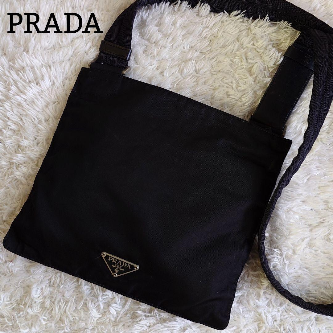 プラダ ショルダーバッグ 斜め掛け 三角ロゴ サコッシュ ブラック クロスボディ