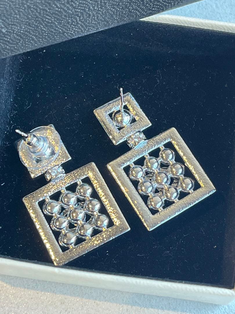 【極美品】CHANEL EARRINGS ココマーク メタルパール ピアス